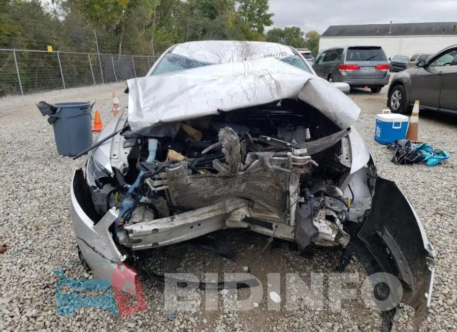 1FAHP2E82FG179608 Photo# 5
