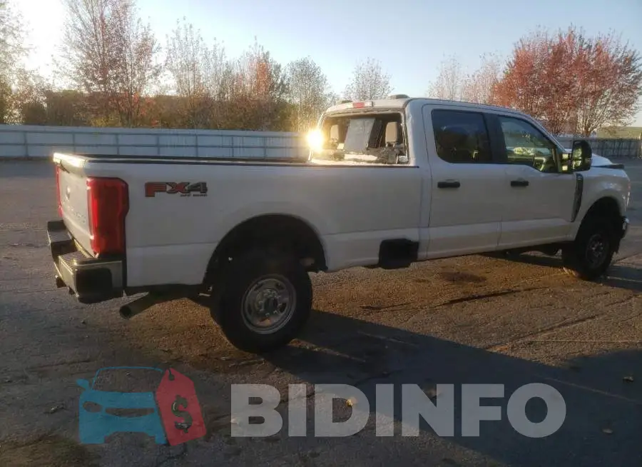 1FT7W2BA9PEC50302 Photo# 3