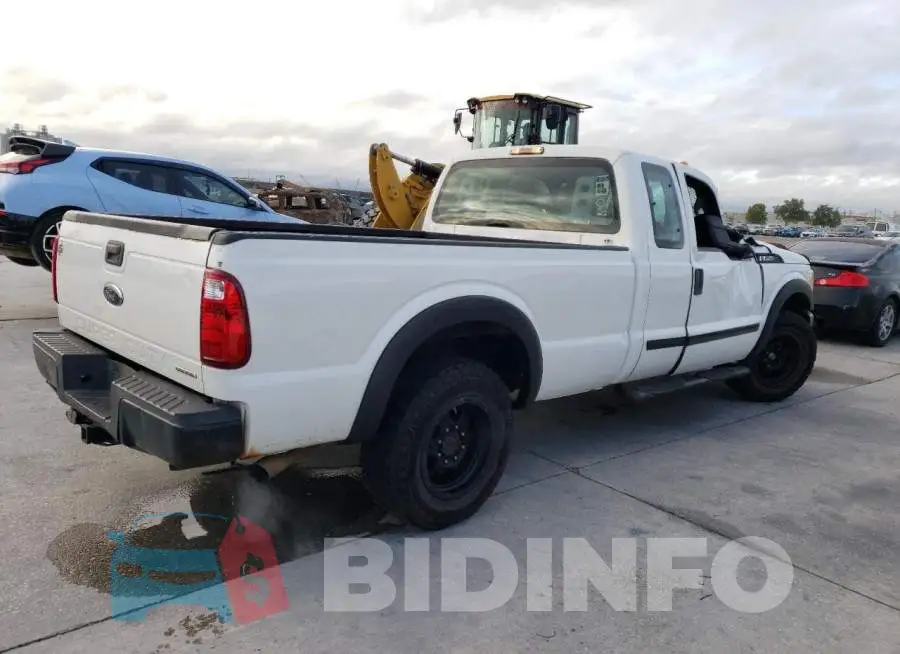 1FT7X2A60EEB74217 Photo# 3