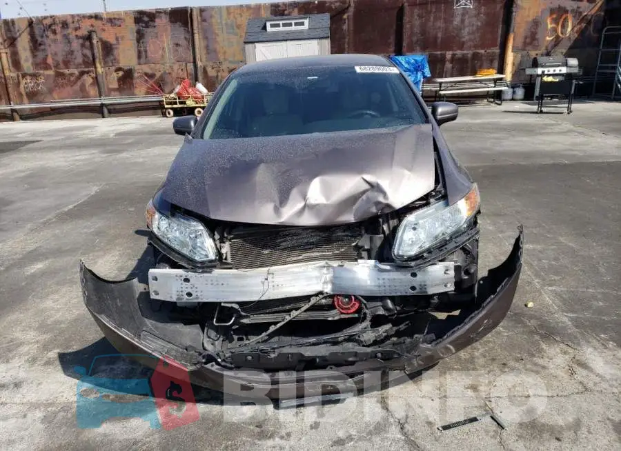19XFB2F55EE236063 Photo# 5