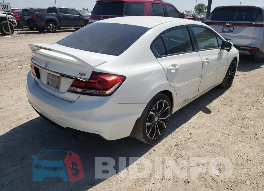 2HGFB6E55FH700520 Photo# 3