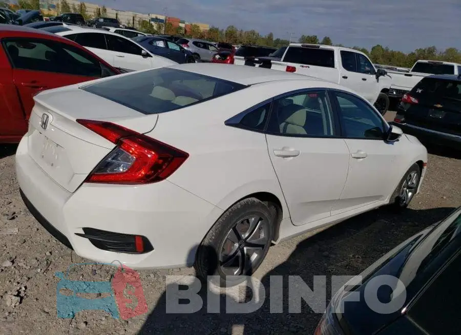 2HGFC2F52JH568538 Photo# 3