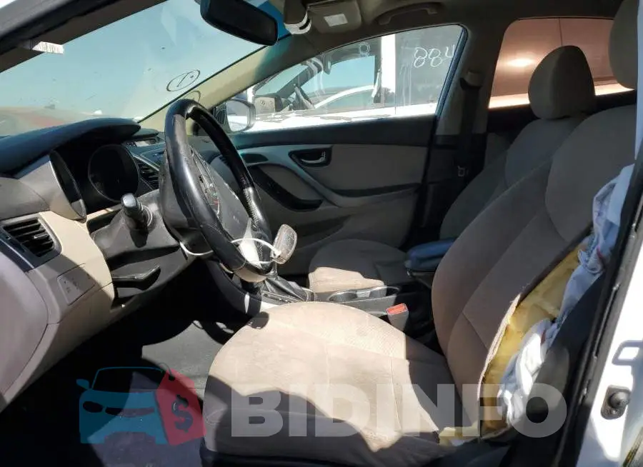 5NPDH4AE8GH774196 Photo# 7