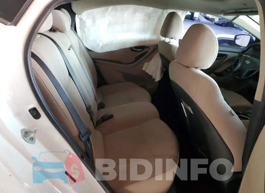 5NPDH4AE8GH774196 Photo# 10