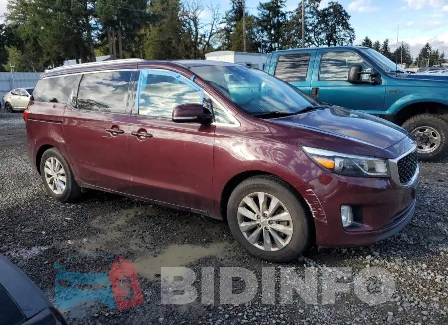 KNDMC5C12F6028074 Photo# 4