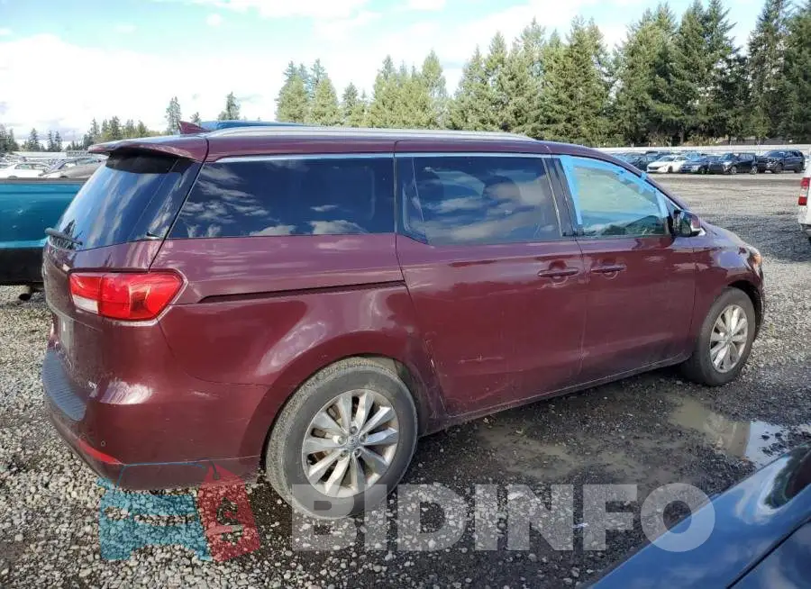 KNDMC5C12F6028074 Photo# 3