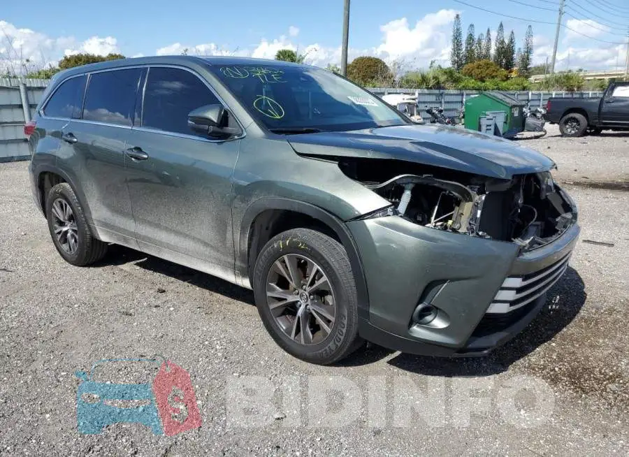 5TDZZRFH0JS239156 Photo# 4