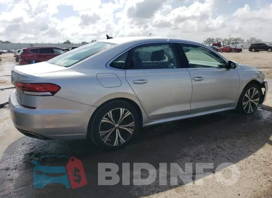 1VWSA7A33MC011888 Photo# 3