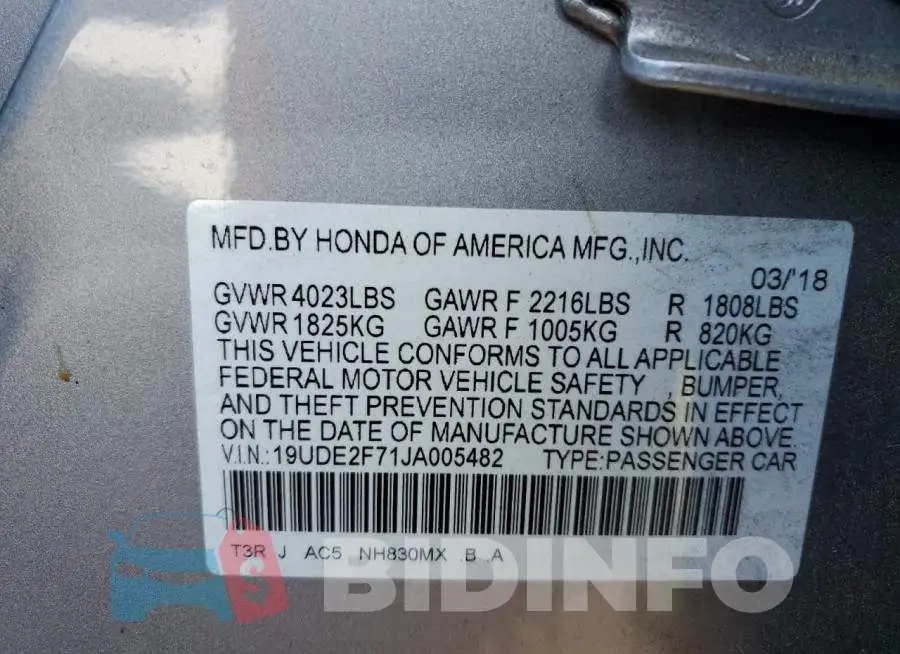19UDE2F71JA005482 Photo# 12