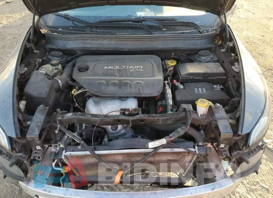 1C4PJLCB4FW781279 Photo# 12