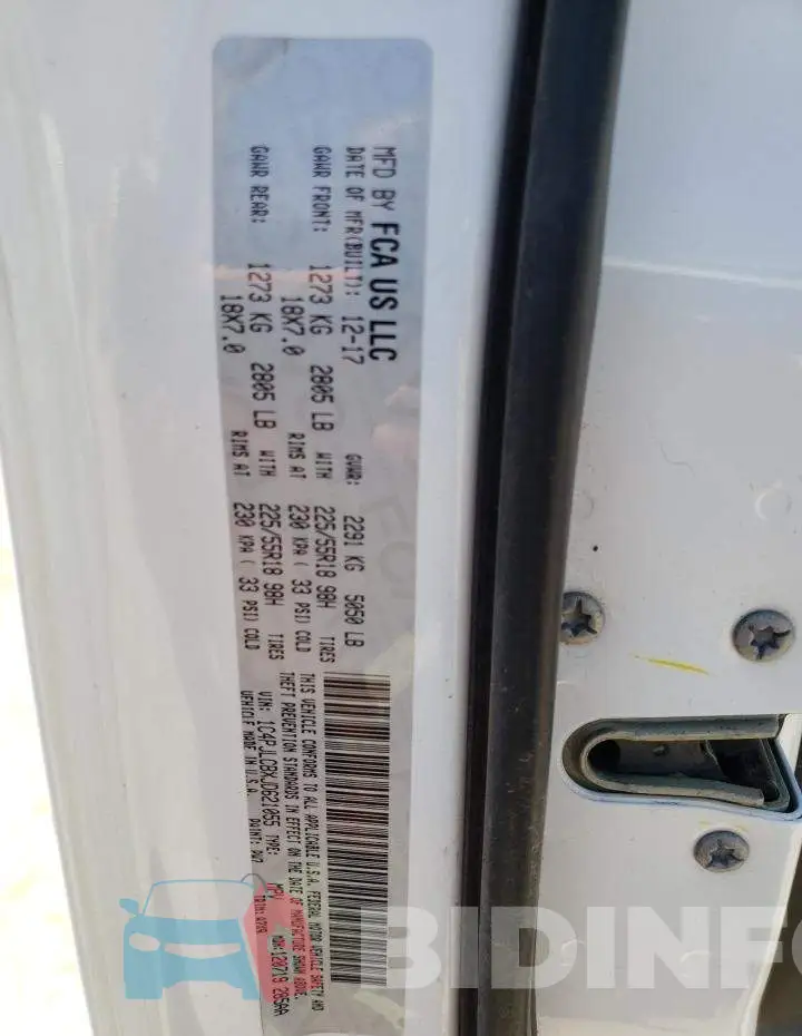1C4PJLCBXJD621055 Photo# 13