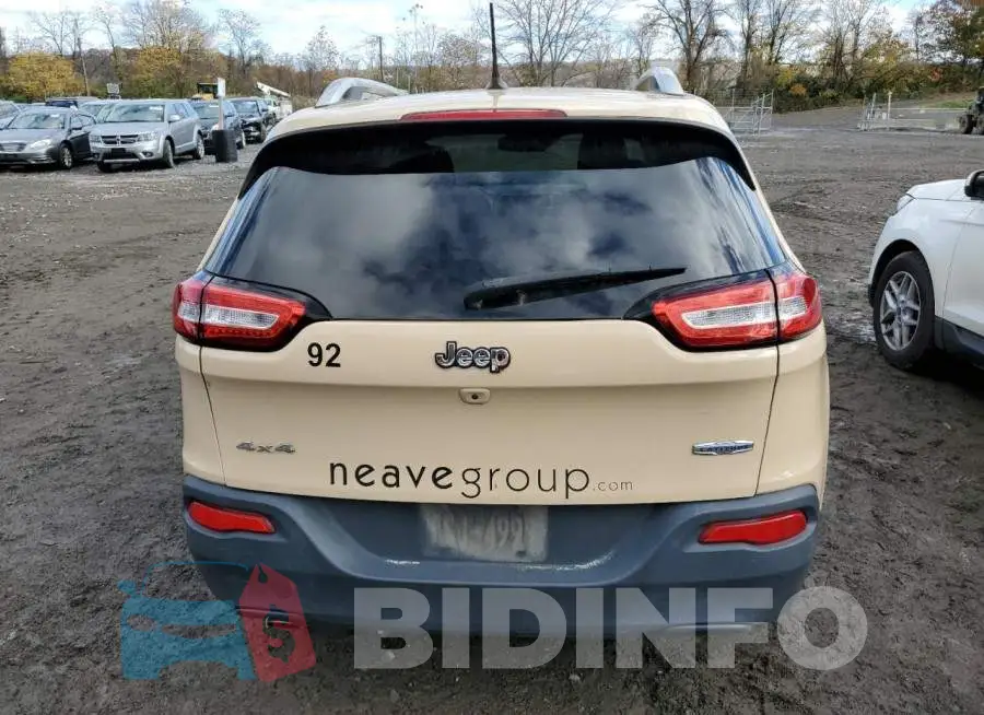 1C4PJMCB1GW240729 Photo# 6