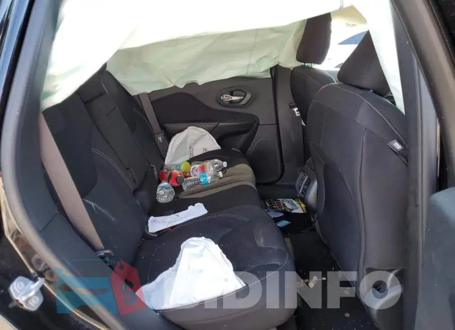 1C4PJMCS5FW776419 Photo# 10