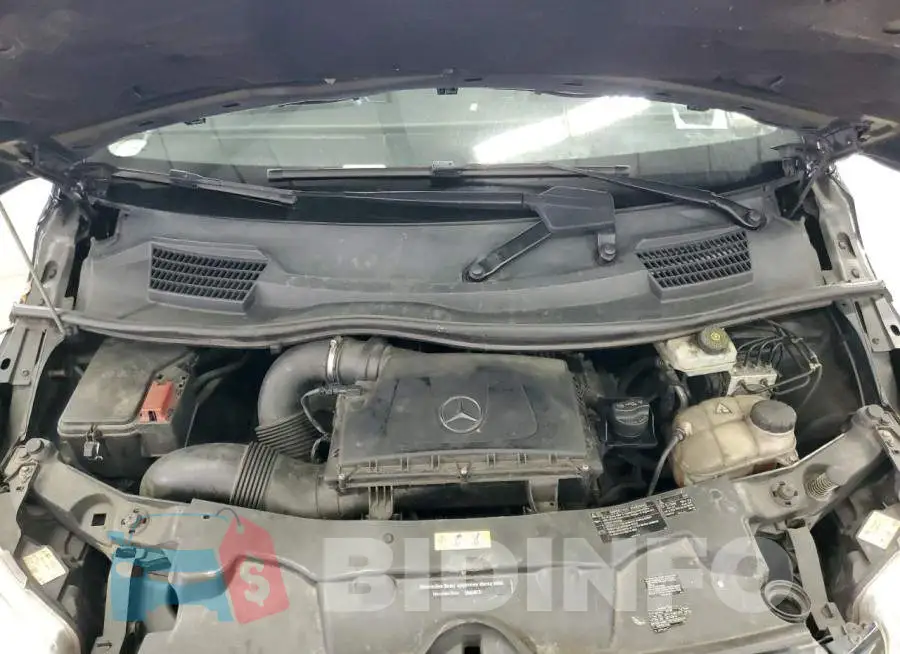 WD4PG2EEXJ3352096 Photo# 12