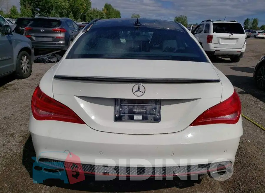 WDDSJ4GB4FN283850 Photo# 6