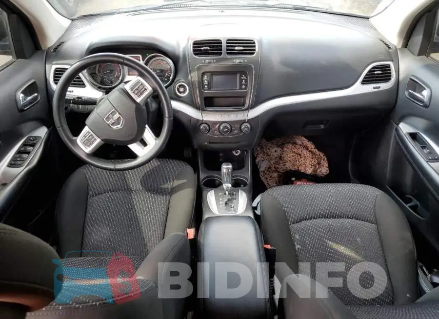 3C4PDCAB8LT273960 Photo# 8