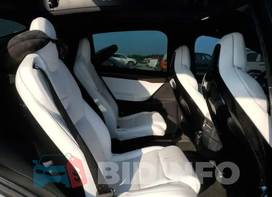 5YJXCBE24GF014653 Photo# 10