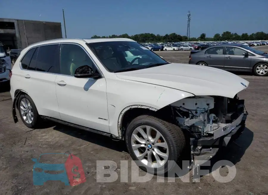 5UXKR0C5XJ0X97881 Photo# 4