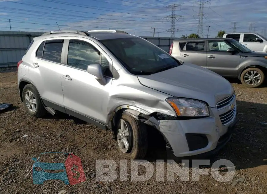 KL7CJLSBXFB121512 Photo# 4