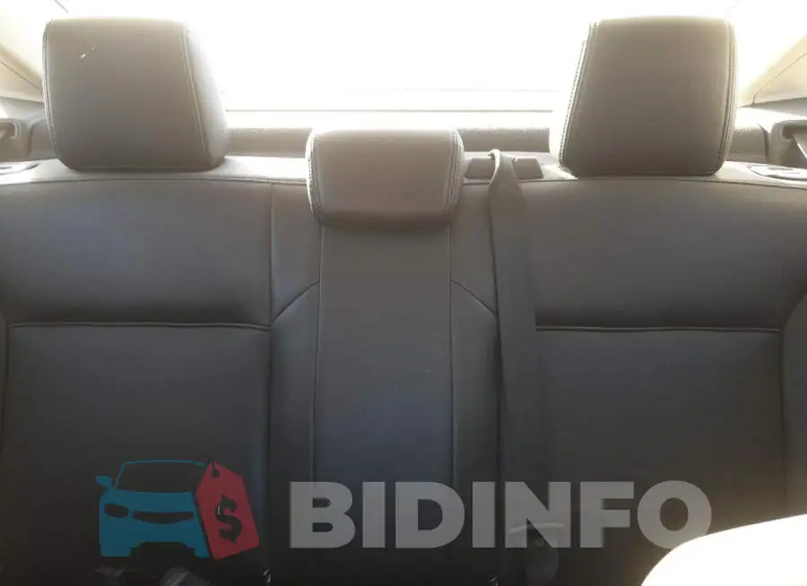 1FADP3F20EL157241 Photo# 10