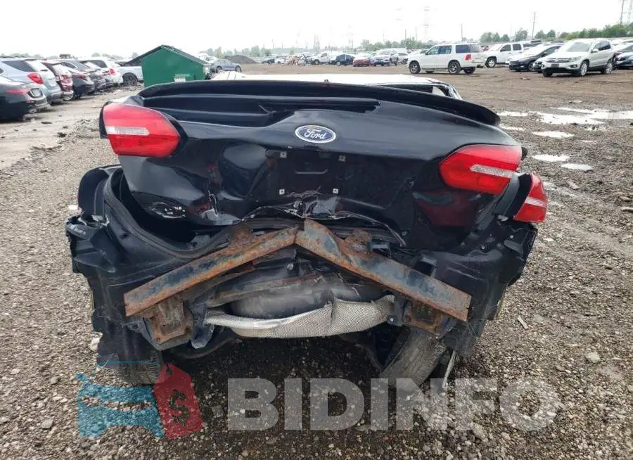 1FADP3F22GL288240 Photo# 6