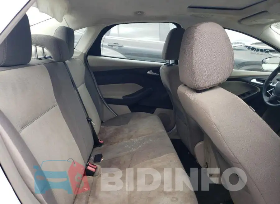 1FADP3F23EL313174 Photo# 10