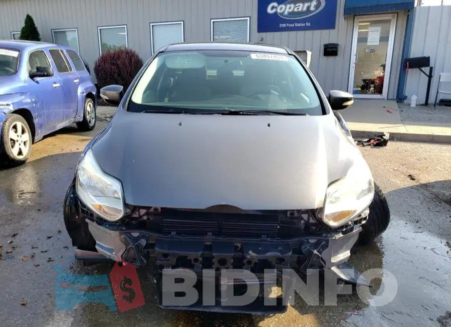 1FADP3F24EL370631 Photo# 5