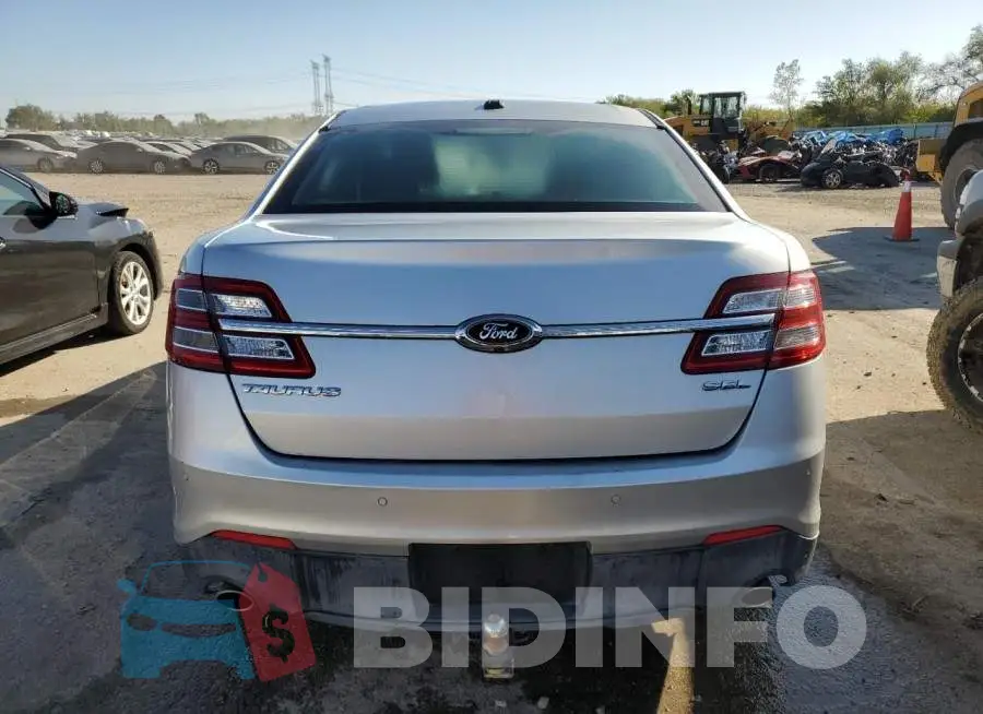 1FAHP2E85FG159370 Photo# 6