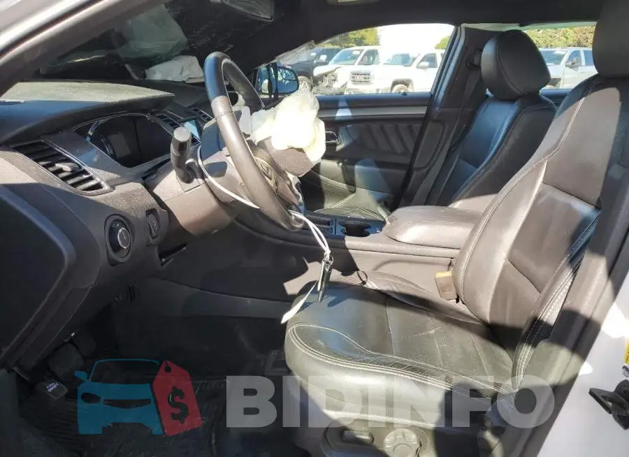 1FAHP2E89JG124887 Photo# 7