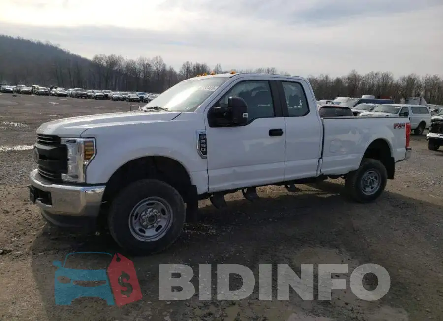 1FT7X2B63KED99841 Photo# 1