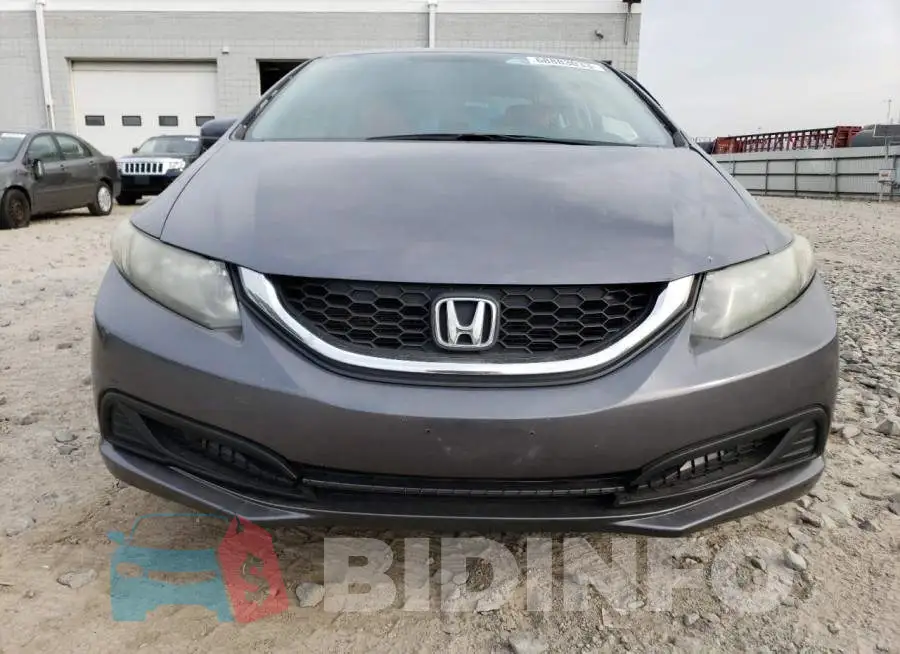 19XFB2F55EE202074 Photo# 5