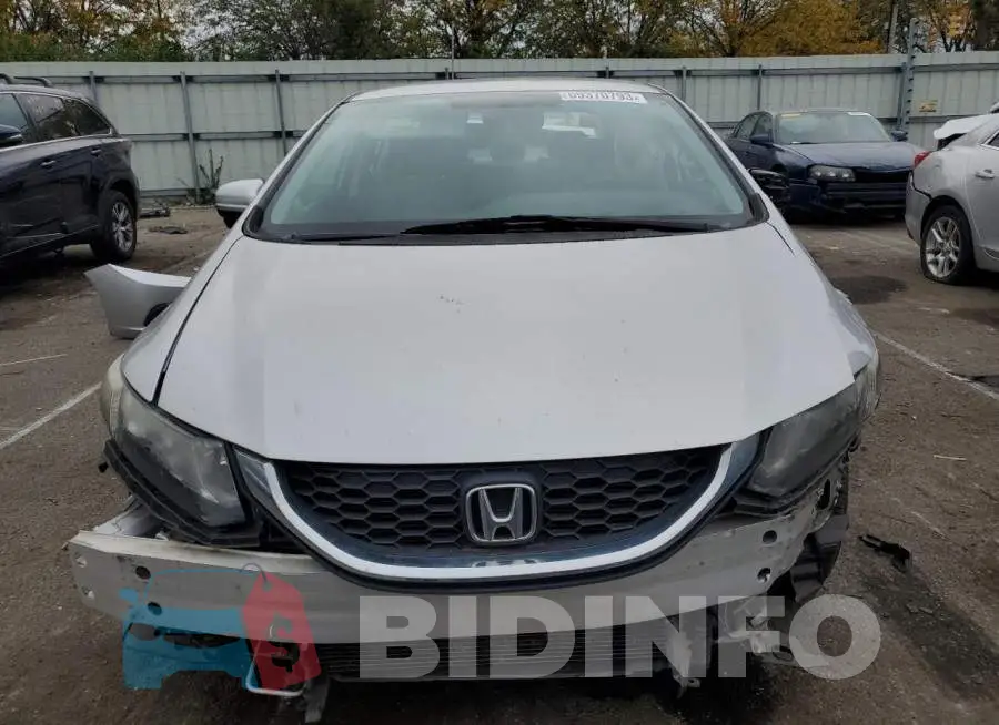 19XFB2F75FE032253 Photo# 5