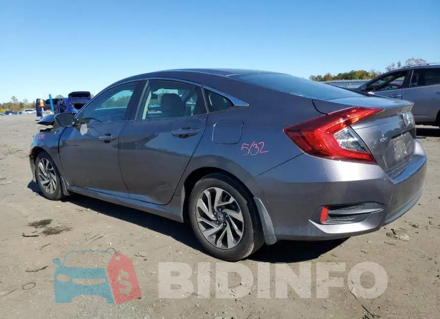 19XFC2F86GE092193 Photo# 2