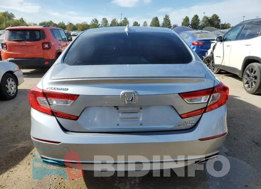 1HGCV2F33KA024447 Photo# 6