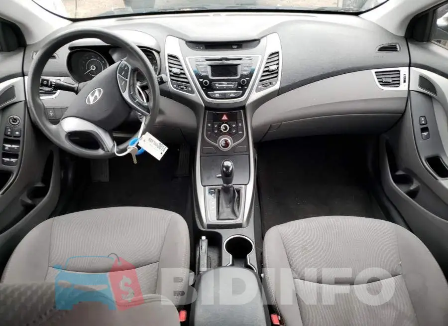 5NPDH4AE8GH744888 Photo# 8