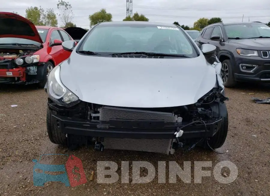 5NPDH4AE8GH744888 Photo# 5