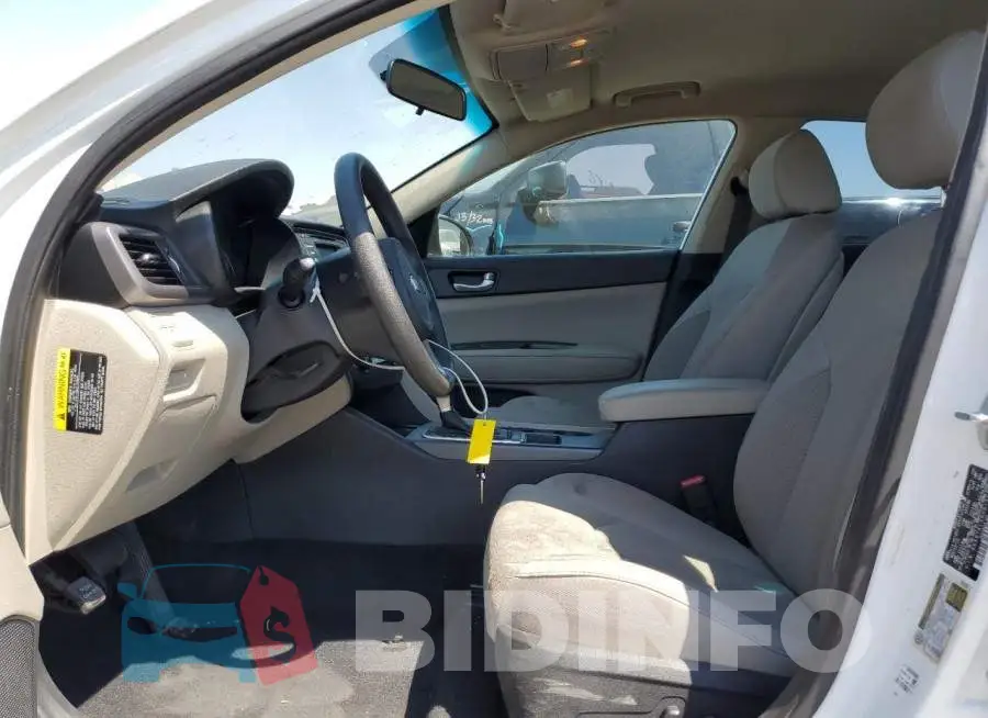 5XXGT4L38HG136552 Photo# 7