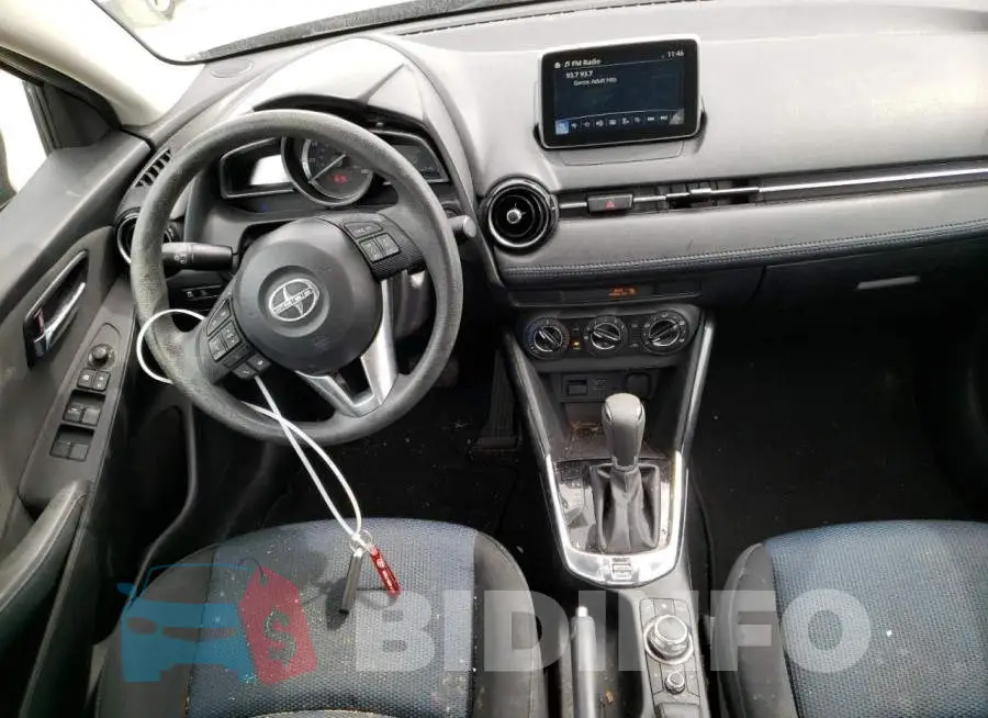 3MYDLBZV6GY101015 Photo# 8