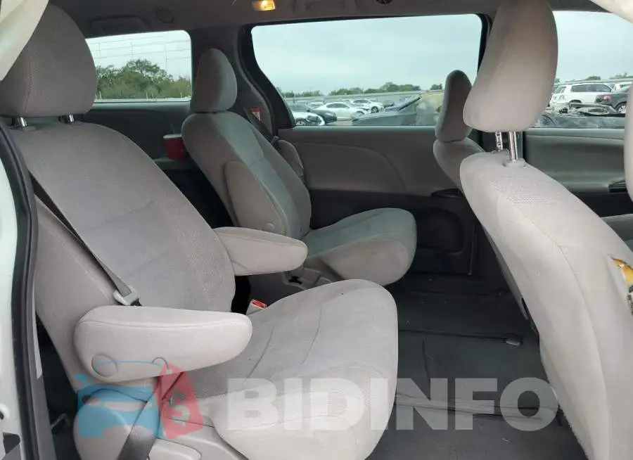 5TDZK3DCXFS549718 Photo# 11