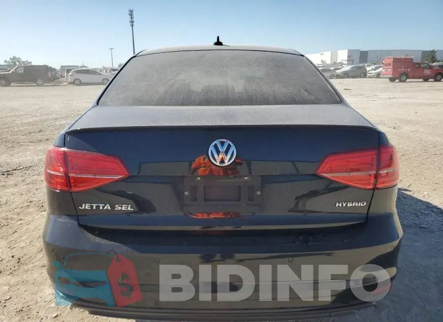3VW637AJ0GM273204 Photo# 6