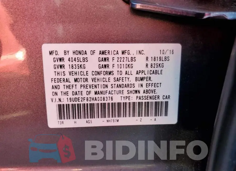 19UDE2F82HA008376 Photo# 12