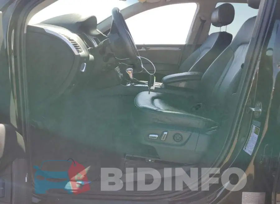 WA1LGBFE9FD015955 Photo# 7