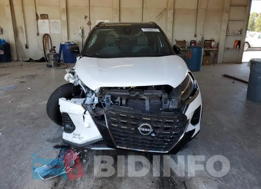 3N1CP5DV8PL518322 Photo# 5