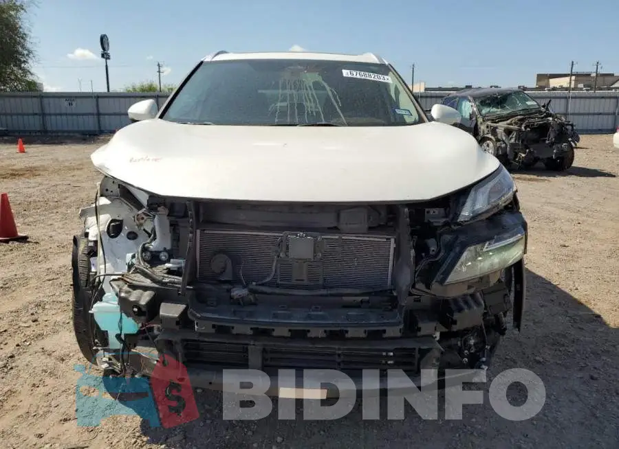 5N1BT3BA3PC686224 Photo# 5