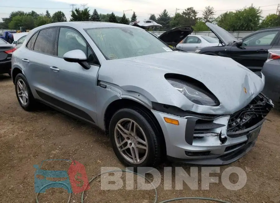WP1AA2A55MLB06468 Photo# 4