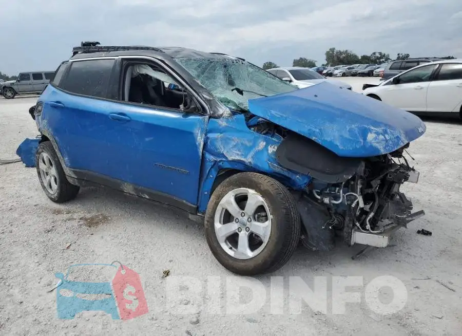 3C4NJCBB3LT114892 Photo# 4