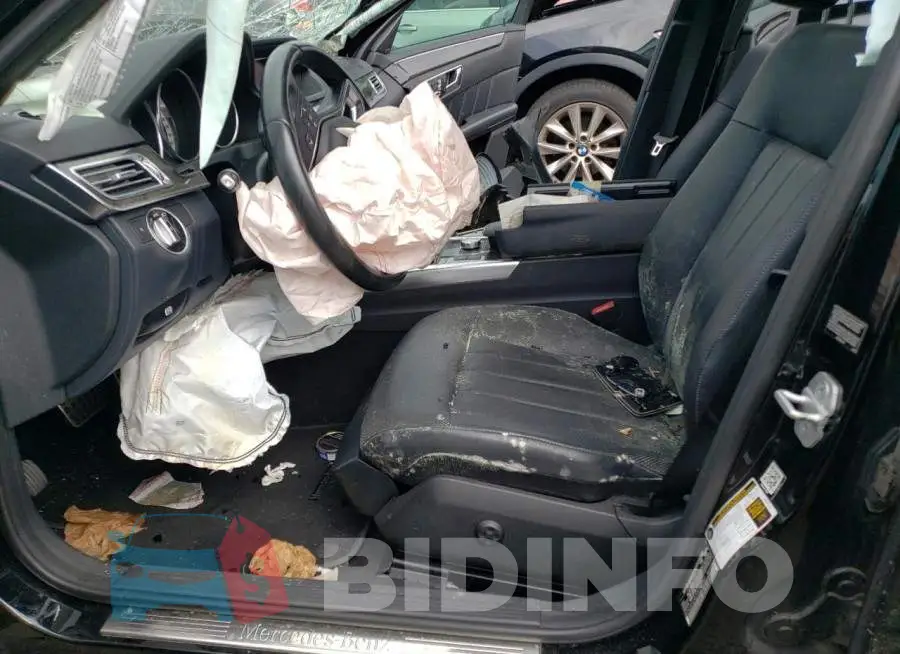 WDDHF6HB7FB143380 Photo# 7