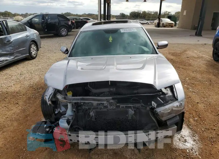 2C3CDXBG6EH154952 Photo# 5
