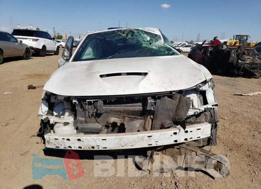 2C3CDXCT2KH501524 Photo# 5