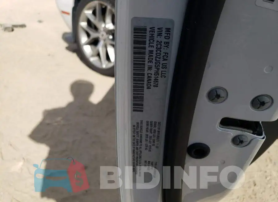 2C3CDZJG5PH514678 Photo# 13